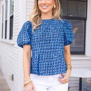 Boutique Pinch perplum top from Avara size small.  Worn one time